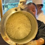 成生 - 羽釜を薪で炊いたご飯