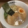 ちゃぶ屋とんこつらぁ麺 チャブトン LINKS UMEDA店