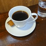 キッチン ブルー グローブ - ホットコーヒーのアップ