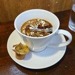 キッチン ブルー グローブ - ホワイトコーヒーへ