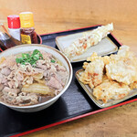 手打ちうどん ひさ枝 - 中華そば、肉、とり天、ちくわ天