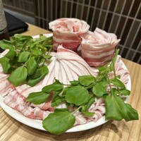 あぐー豚しゃぶしゃぶ専門店 とり央 別邸 -  あぐー豚しゃぶしゃぶ専門店 とり央 別邸 -