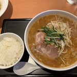 デニーズ - 
