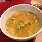 バンメー - サービスで野菜スープいただきました！