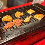 焼肉屋 輪 - 