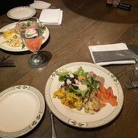 ロウリーズ・ザ・プライムリブ 恵比寿ガーデンプレイス店 - 