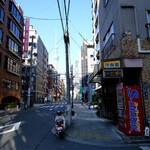 レストラン三好弥 - お店 & 自動販売機