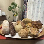 天然こうぼぱん とことこ - モンステラと一緒に、パチリンコ☆