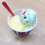 サーティワン エクスペリエンス - ポッピングシャワーとりんごソルベ