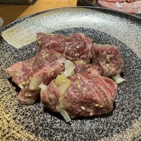 ホルモン焼肉 富や 栄店 - 