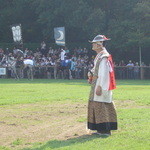 馬事公苑 売店 - ほら貝吹くと神旗が打ち上げられます　（2012 愛馬の日）ボクはホラばっかりふいてますけど