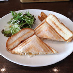 Seattle Sandwich Cafe - 生ハム&トロけるチーズのサンドウィッチ 