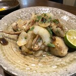 みこ - 牡蠣とヤリイカと百合根のアンチョビバター炒め（1,200円）