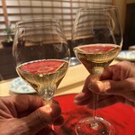 282992790 - 泡でかんぱ〜い♪