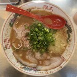 どん - ゆず胡椒おろしラーメン　1,190円