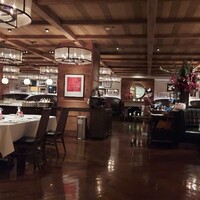 ロウリーズ・ザ・プライムリブ 恵比寿ガーデンプレイス店 - 