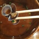 とんかつ小金庵 - 赤だし