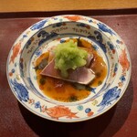 おかもと - 6皿目
      氷見の鰤、辛味大根、吉野ポン酢