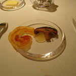 ラール・エ・ラ・マニエール - 大分産シイタケ　柚子(？)のソース　パンチェッタ添え。