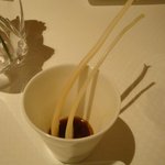 ラール・エ・ラ・マニエール - キノコのスープ　セロリ添え。