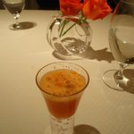 ラール・エ・ラ・マニエール - ニンジンとパッションフルーツのジュース。