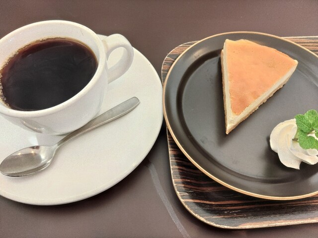 プラスカフェ 大曲駅店（PLUS CAFE inspired by Double Tall） - 大曲（カフェ）の写真