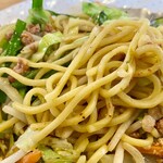 新中華 - 麺はこんな感じ