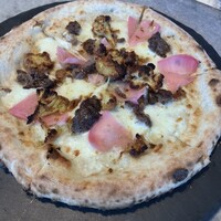 800°DEGREES ARTISAN PIZZERIA - 