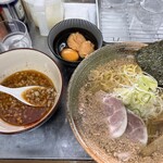 覆麺 智 - 