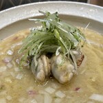 セキレイ - 牡蠣アップ