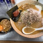 覆麺 智 - 