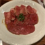 フジヤマ食堂 - カルビとロース