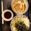 なぜ蕎麦にラー油を入れるのか。 渋谷店