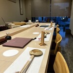 鮨みやもと - 店内カウンター席