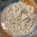 宇那志豆腐店 - 島マースで食べるのもいいですね〜