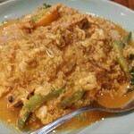 タイ ラック タイ