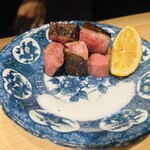 羽柴家 肉皿 - 厚切りタン