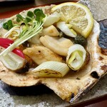 築地寿司清 - バター醤油焼帆立貝❗️