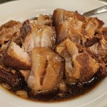 ShinYeh - 豚肉の醤油煮込み