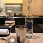 あじゅう田 - お水をお願いしたら、こちらが提供された(笑)