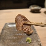 あじゅう田 - 中はトロみも感じるいい感じ