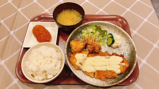 鶏笑 新世界店 - 動物園前/からあげ | 食べログ