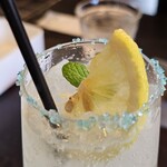 茶房こもん - 尾道産レモンのレモンソーダ