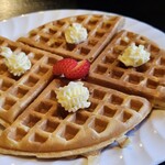 茶房こもん - バターワッフル