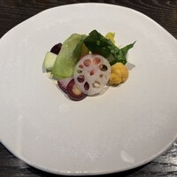 ラ・ボンヌターブル - 