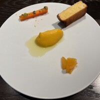 ラ・ボンヌターブル - 