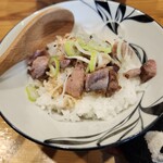 らーめん かねかつ - 肉ごはんもハンパない旨さです(*≧∀≦)
