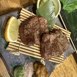 こだわり鮮魚とおでんと炭火焼 鱗 - 