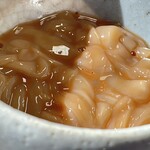 そば処 砂武縞 - 日陰と日向で全く別物に見える塩辛^_^