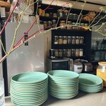 スパイスカレー モクロミ - 店舗内観